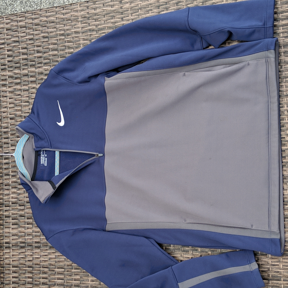 Nike golf pullover